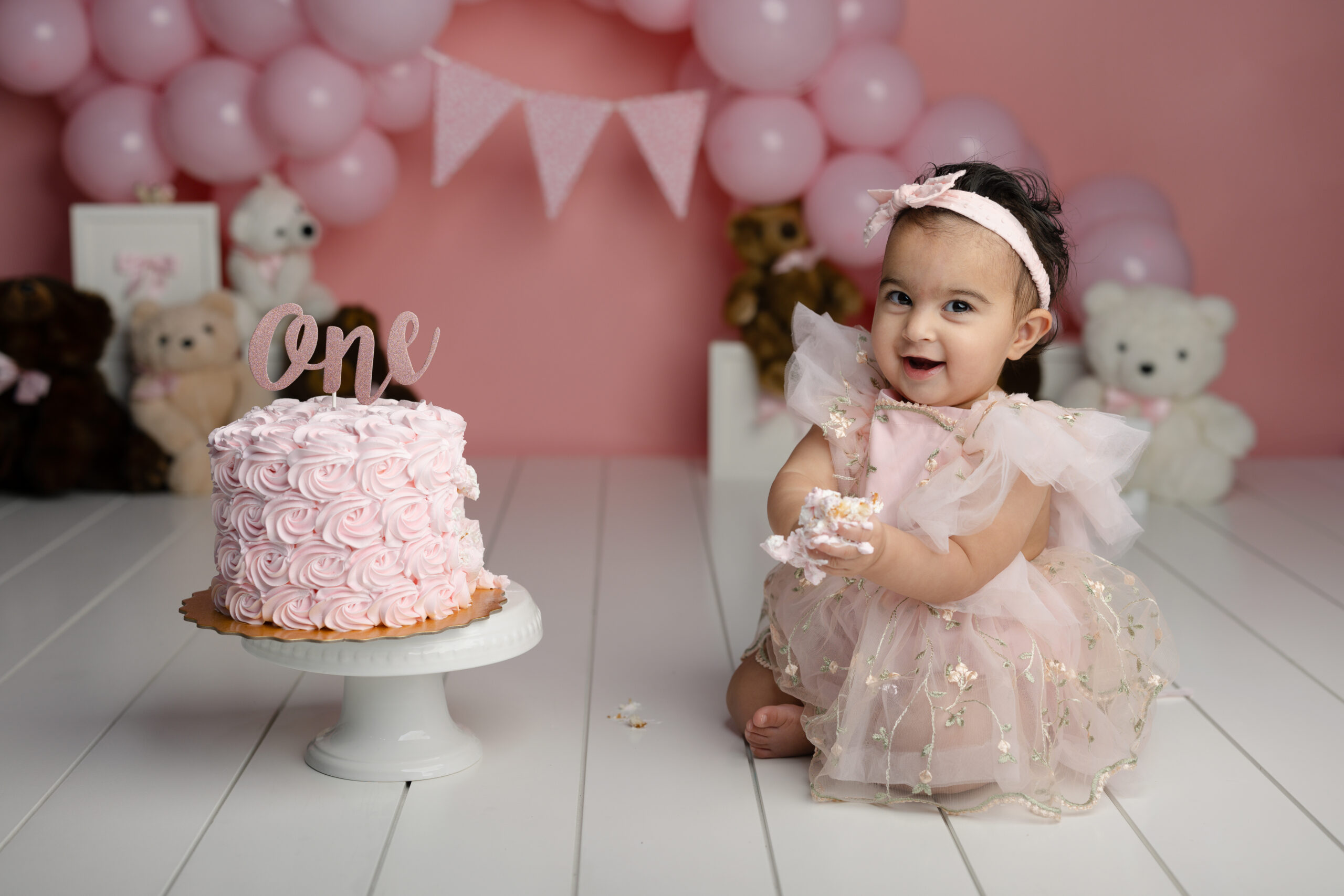 Langley Cake Smash Photographer