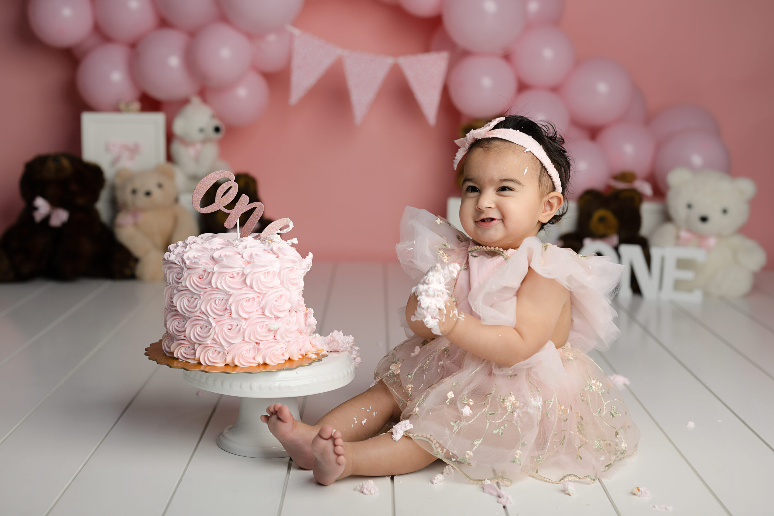 Langley Cake Smash Photographer